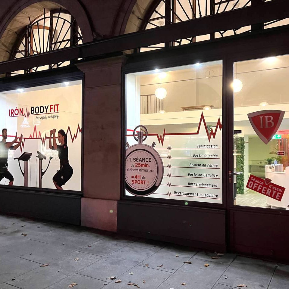 Corraterie - Vitrine du studio